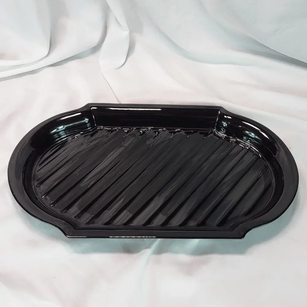 Mikasa Glossy Black Oval 13